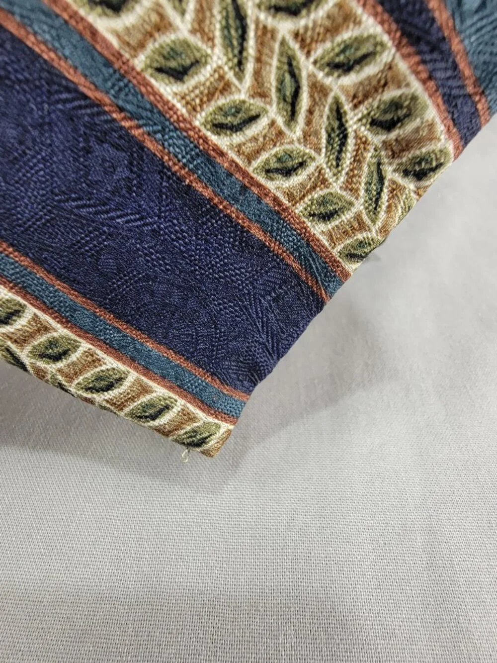 Calvin Klein Silk Necktie Tie Mens Blue Tan Stripe Leaf Geometric USA